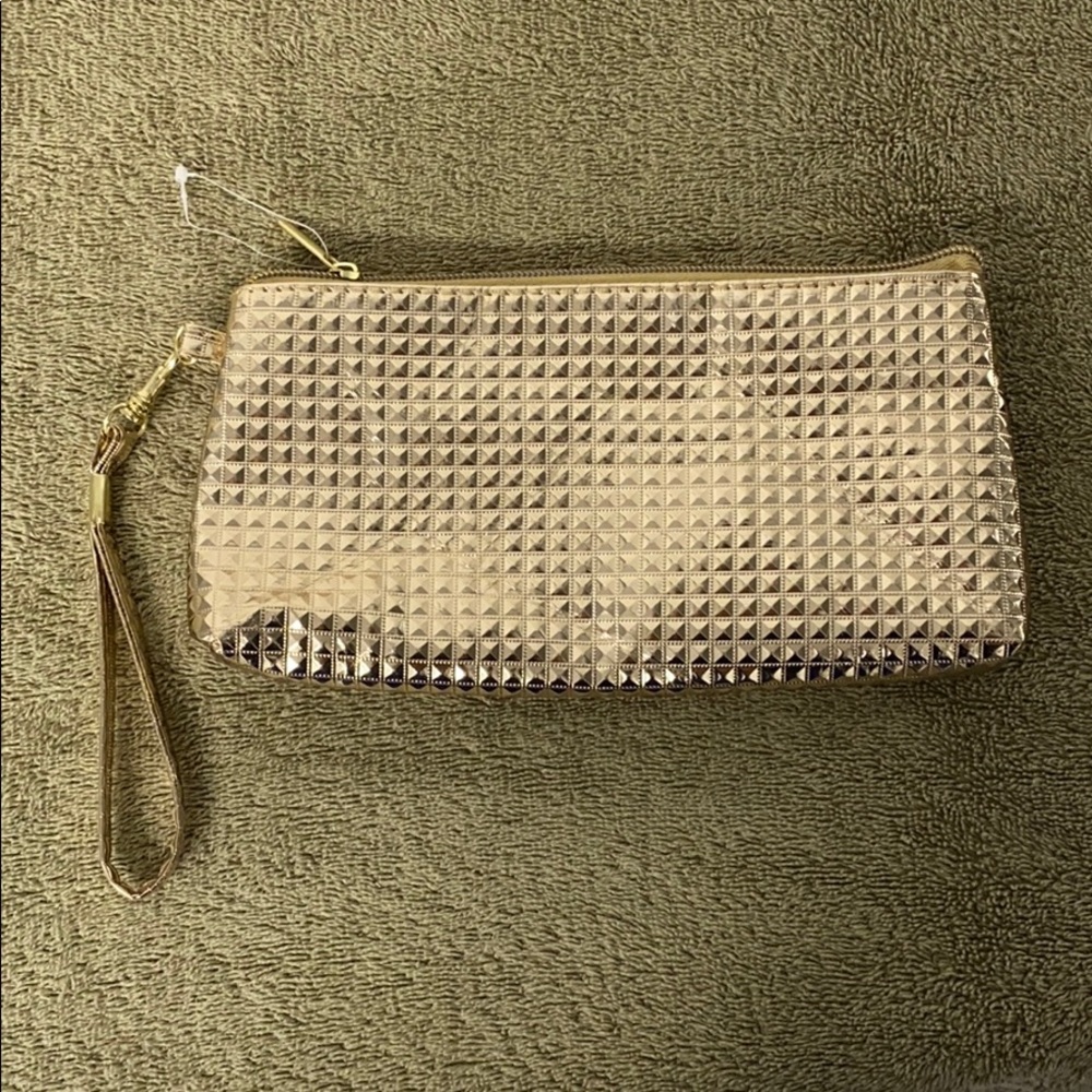 Shiny Gold Clutch w/ Detachable Strap